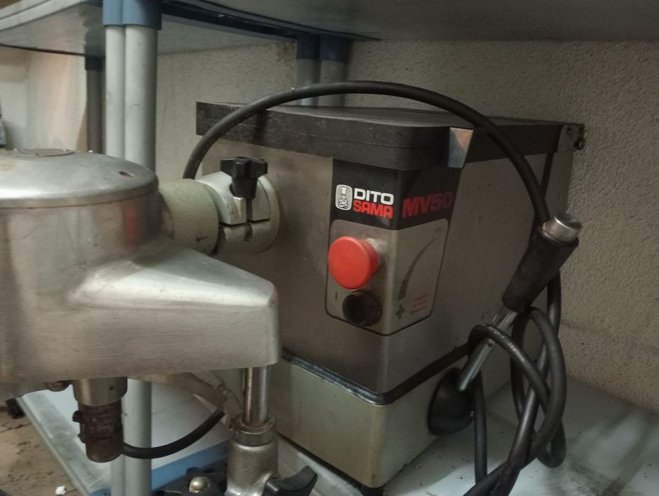 Descascadora/Amassador/picadora Profissional Dito Sama MV50