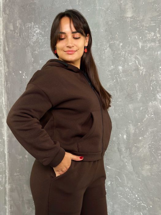 Жіночий спортивний костюм / женский спортивный костюм - новий, акція