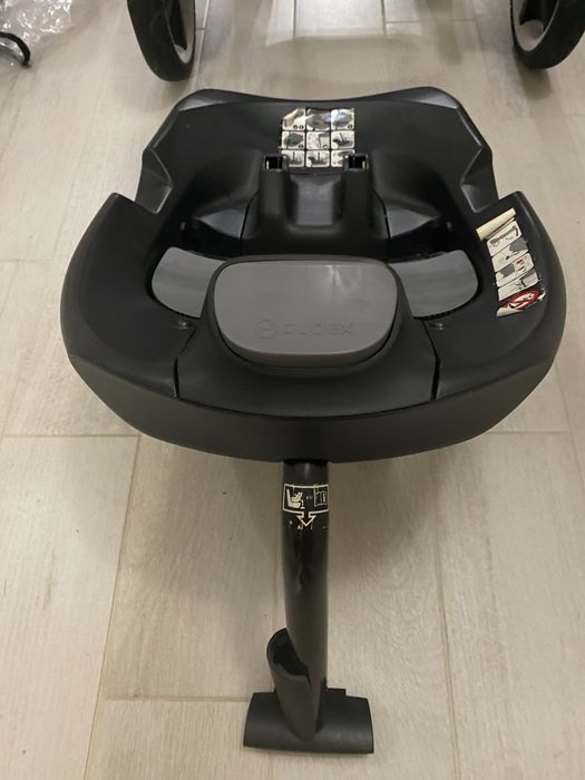 Carrinho cybex balios M com babycook e base isofix
