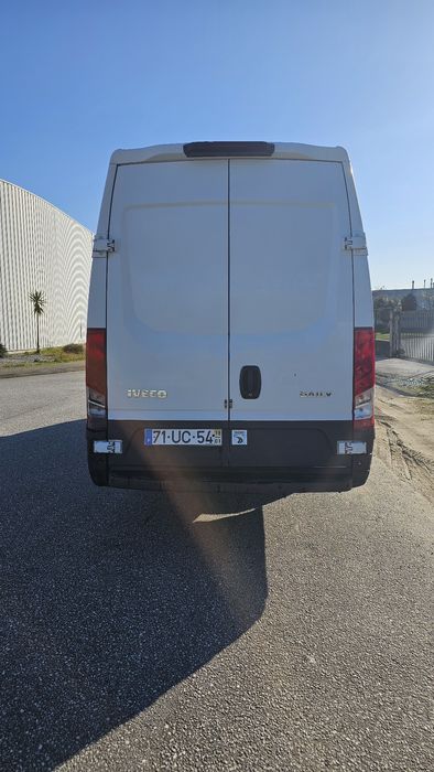 Iveco daily 2.3-  35C16 IVA DEDUTÍVEL