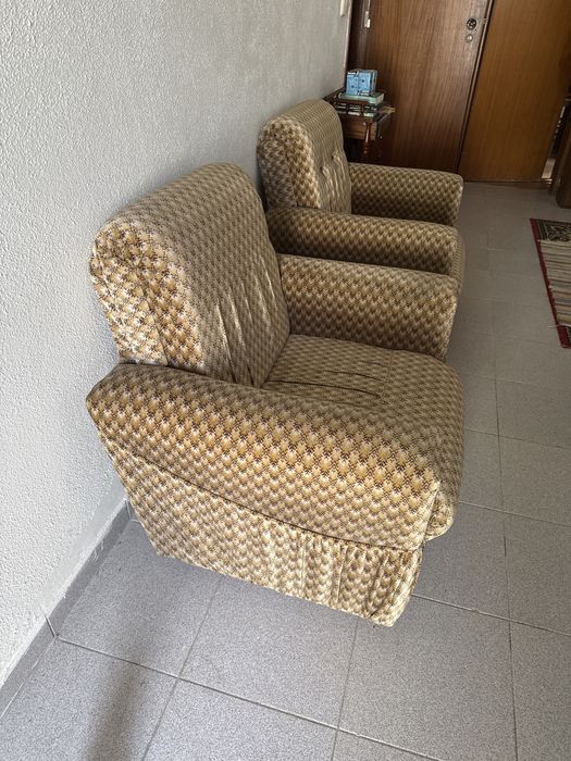 2 sofas individuais
