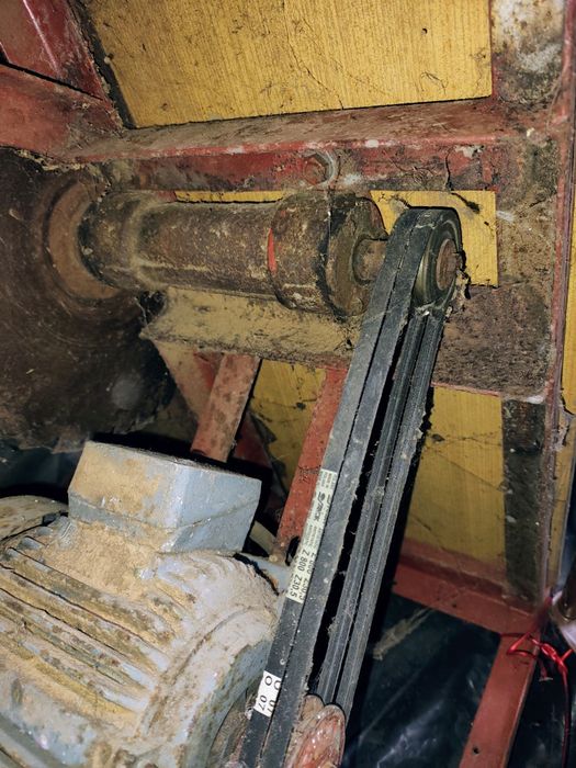 Krajzega piła 370 duża ,siła