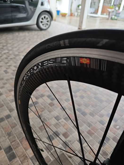 Roda de ciclismo mavic carbono