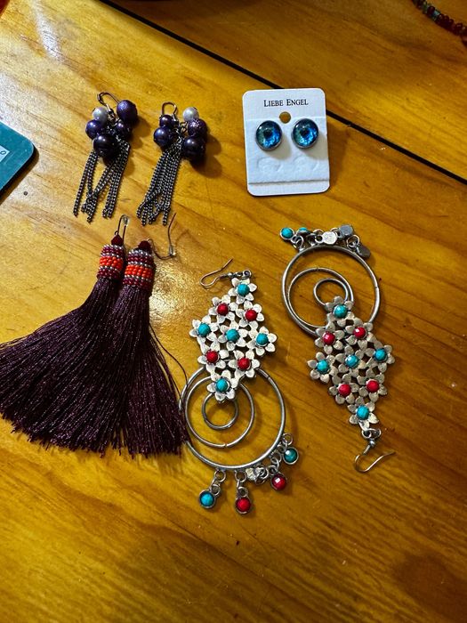 Bijuterias.4_ Brincos