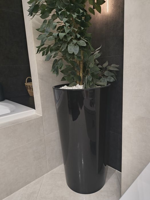 Duża czarna donica osłonka Lilia lakierowana wys. 75cm śred. 40cm + wkład LAMELA