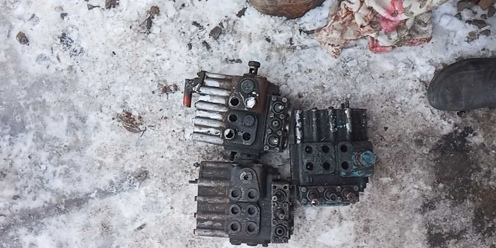 Гідроциліндр навіски Т-150