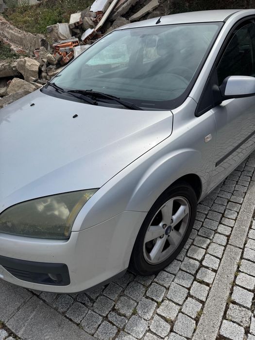 Ford focus 1400 gasolina