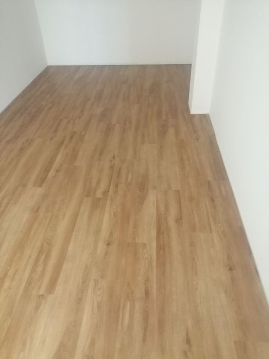 Aplicação de pisos flutuante