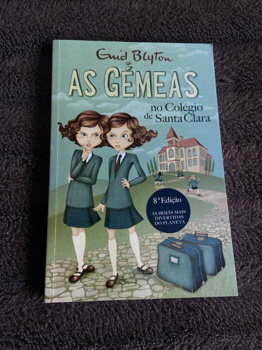 Livro “As Gémeas no Colégio de Santa Clara”