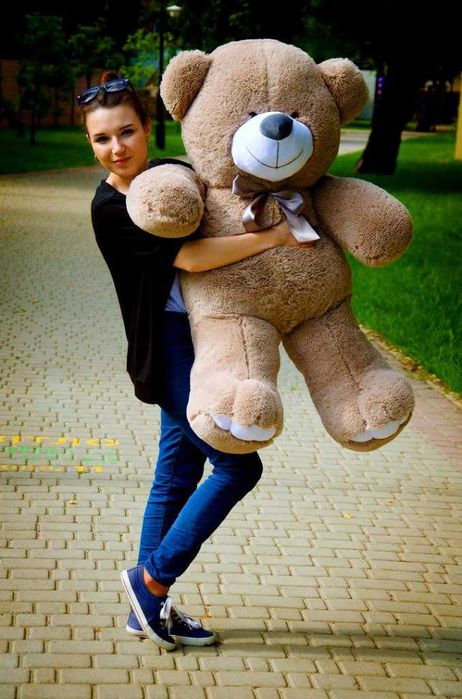 Ведмедики в Одесі. Плюшевий друг ведмедик Ветлі 130 см!