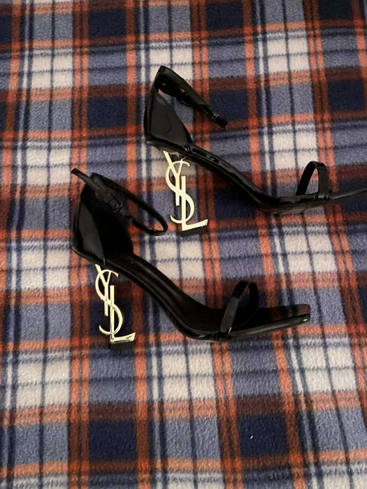 Szpilki YSL Opyum embellished