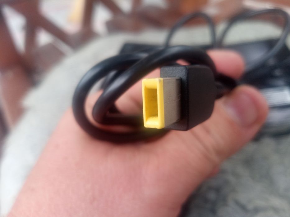Електрошрот Блок питания зарядное Lenovo 20V 11.5A usb pin 230W ориг