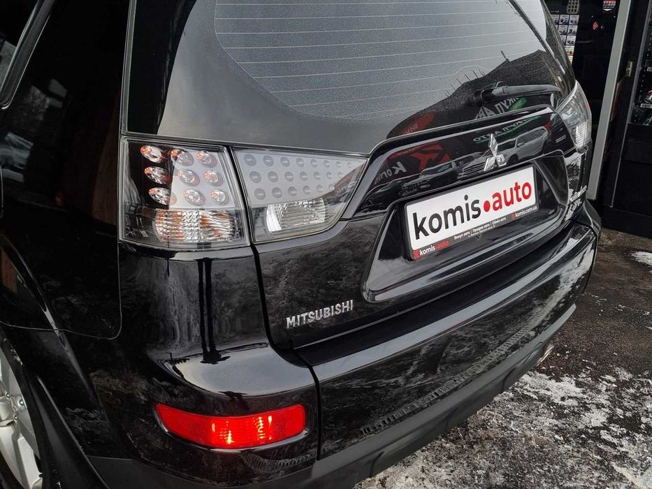Продам  Mitsubishi Outlander XL 2008. Можна в розстрочку, під викуп.