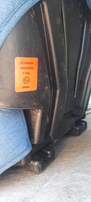 Продам автокрісло