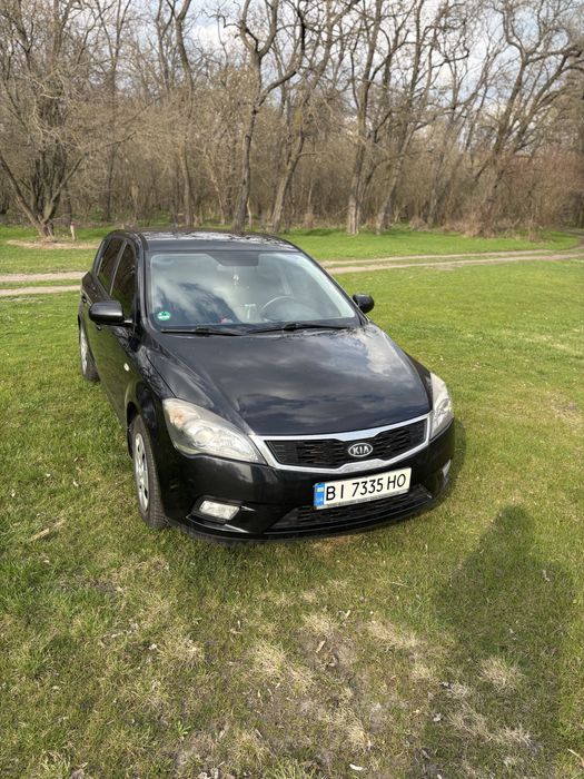 KIA CEED 2012 року