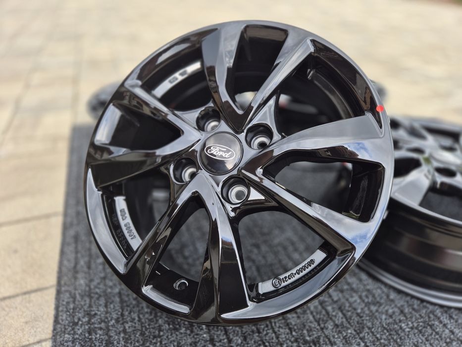 Ford Fiesta 15" Alufelgi nowe 4x108 Fiesta Fusion Felgi Czarne