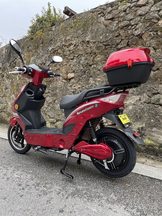 Scooters Novas Vortex/Neovolt/ACM/Seventeen/Voltrish