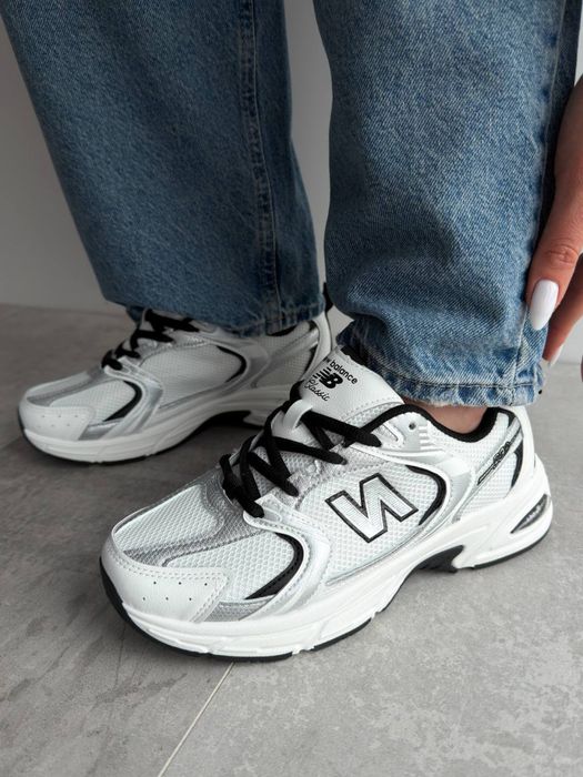 Жіночі кросівки, сіро - білі,  шкіряні, 36 - 41