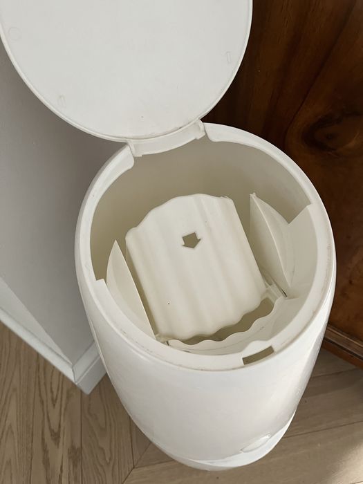 Kosz na pieluchy angelcare