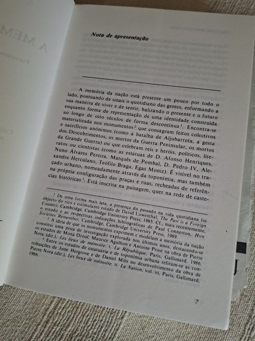 Livro de Diogo Ramada Curto cultura e tradição portuguesa
