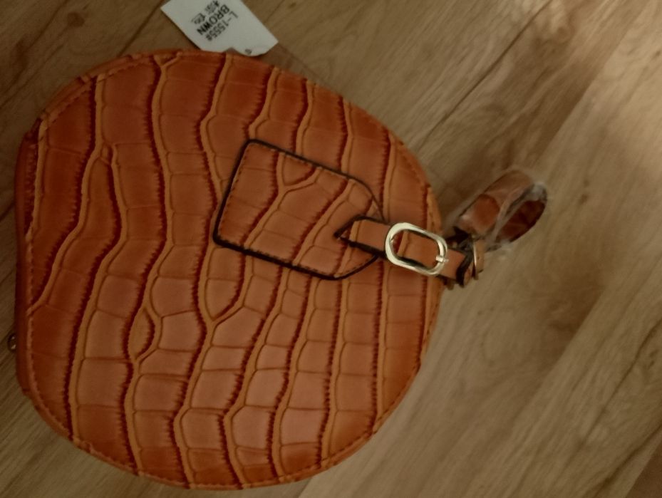 Nowa okrągła torebka cross body z motywem skóry aligatora