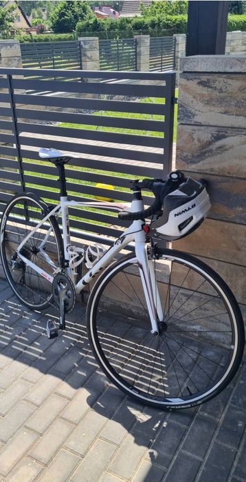 Rower szosowy Giant LIV Avail SL 2 Disc 2019 - jak nowy
