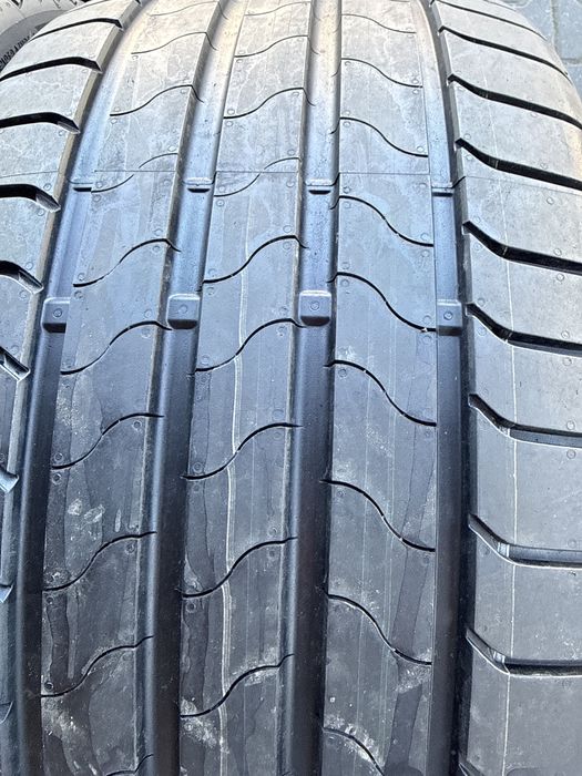 Opony letnie Bridgetsone Turanza 255 35 R21