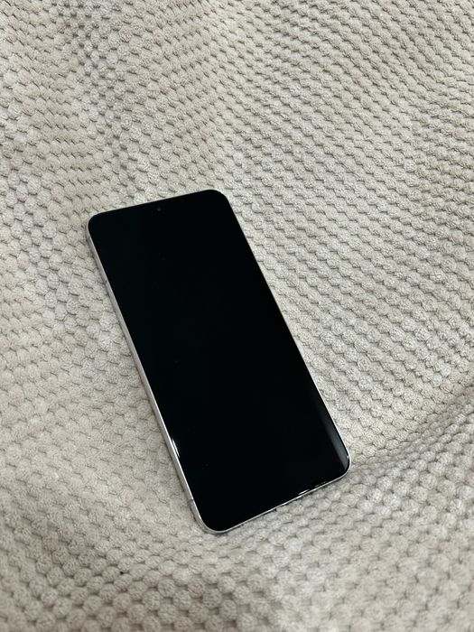 Samsung Galaxy S22 plus