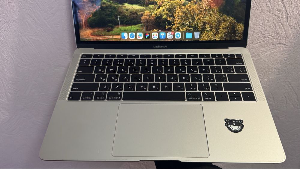 Apple macbook air i5 2020 16gb ram