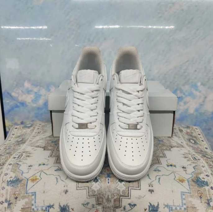 Nowe Nike_Air_Force_1_Low_07_White R.   45