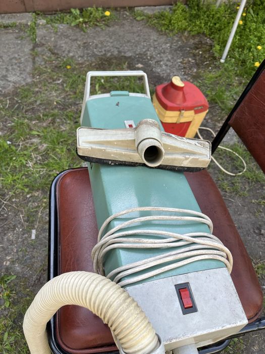 Odkurzacz z czasów PRLu