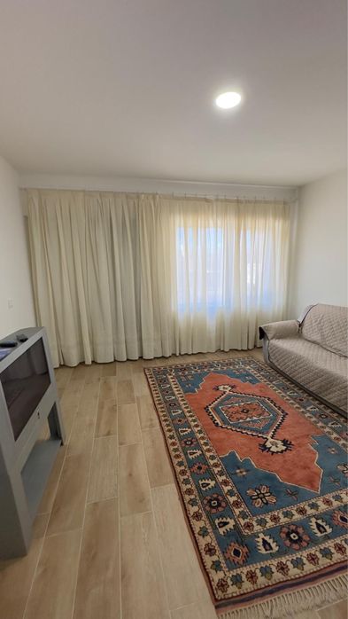 Quarto para arrendar em Apartamento T3