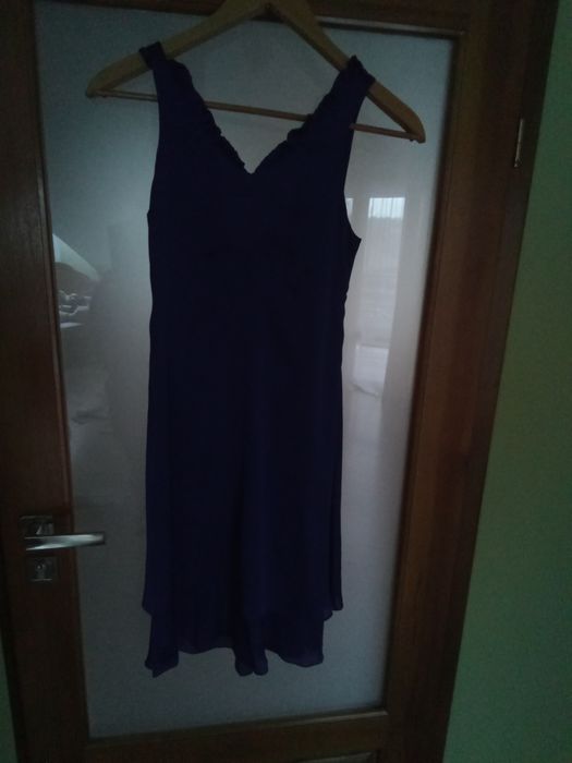 Delikatna sukienka damska