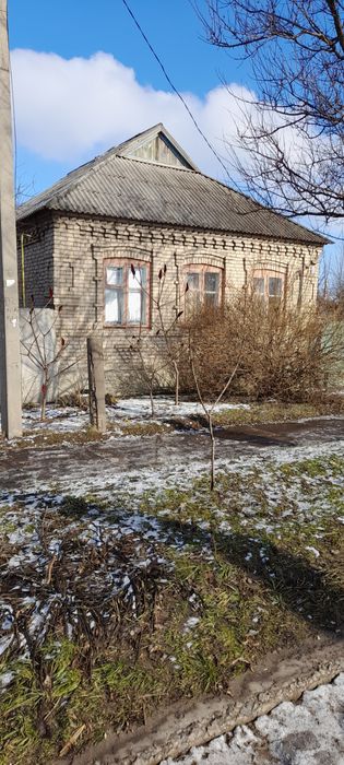 Продам небольшой ольшой уютный дом в Дружковке.