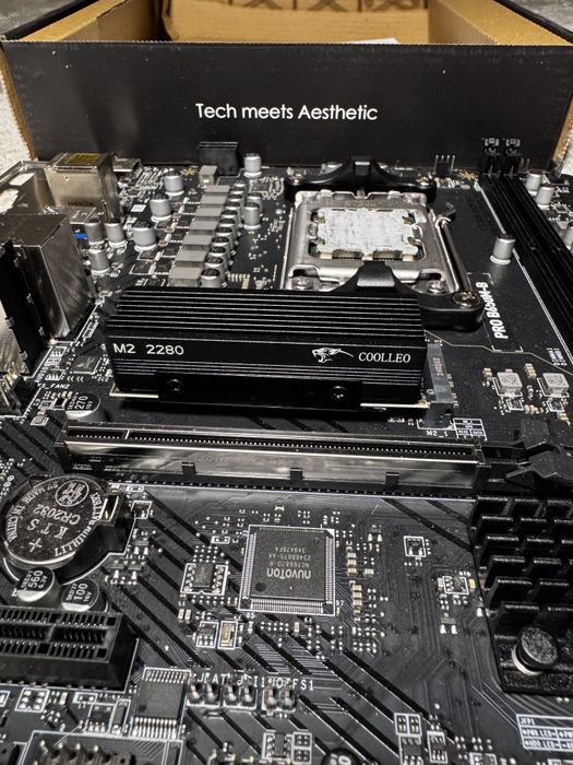 Материнська плата MSI PRO B650M-B am5 + радіатор охолодження m2 ssd ПОДАРУНОК, стан ідеальний