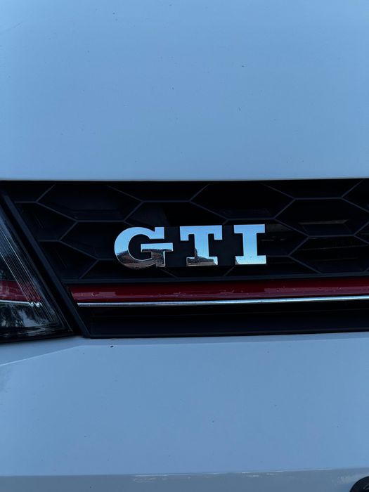 Volkswagen Golf 2.0 TSi GTi