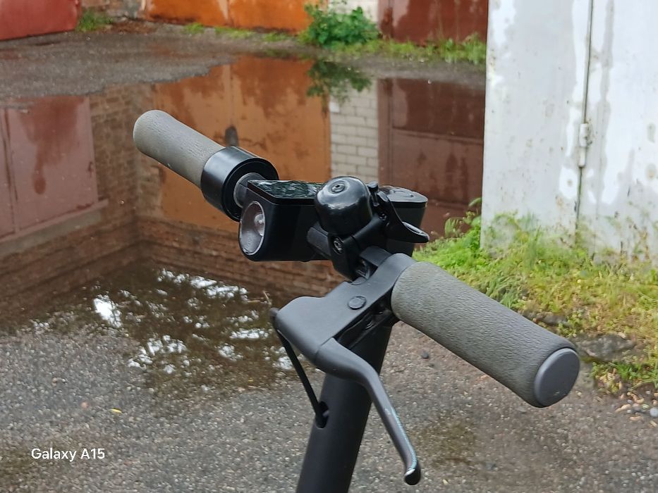 Електросамокат Xiomi Mi Electric Scooter Essential Black