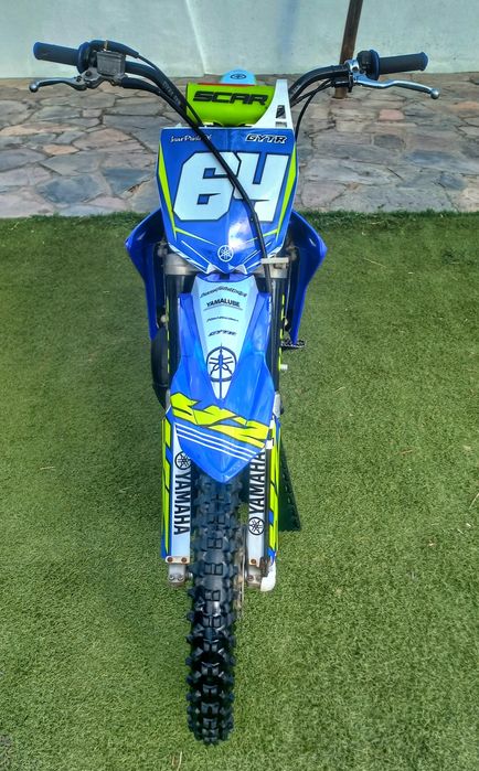 YAMAHA YZ 125 ---