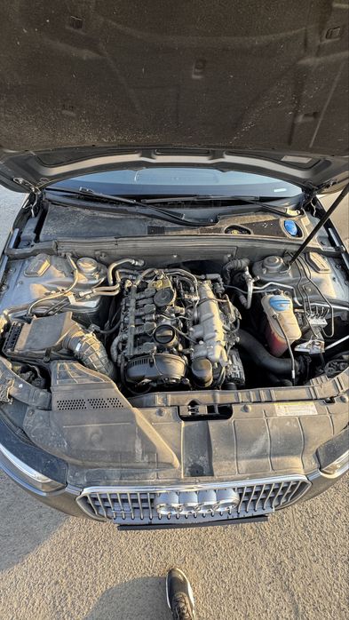 Продам автомобіль Ауді Б8 / Audi A4 Allroad 2013