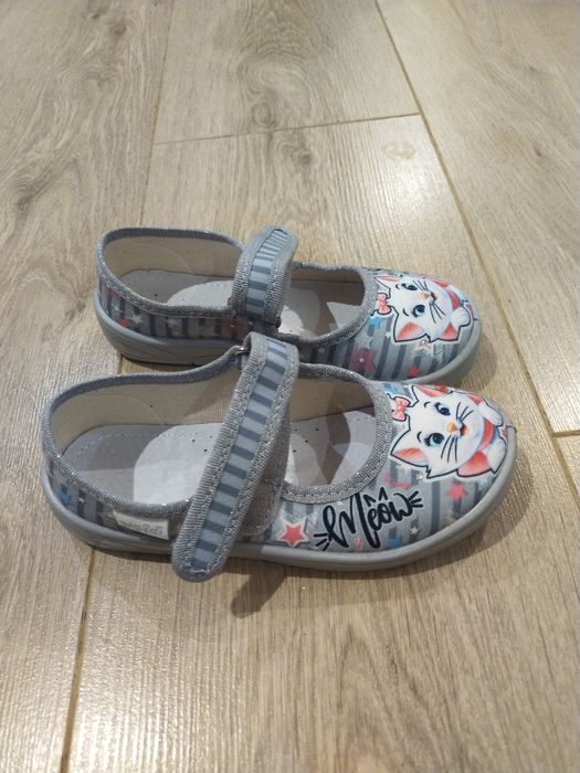 ( Тапочки  Валді )