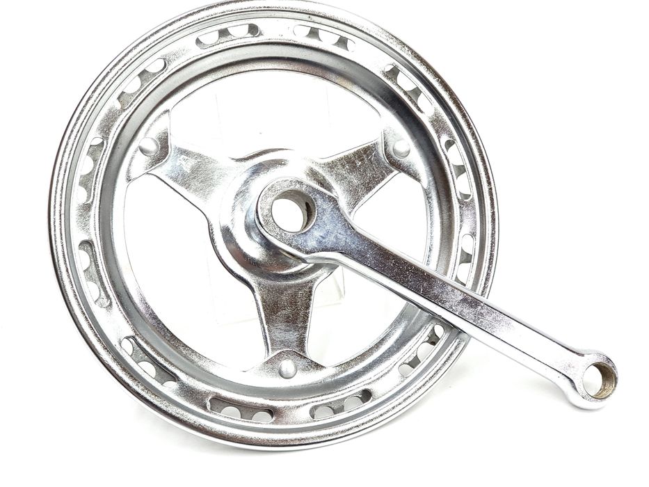 NOWA Korba 40 zębów Romet Tyler Universal ZZR 16,3 cm na klin PRL