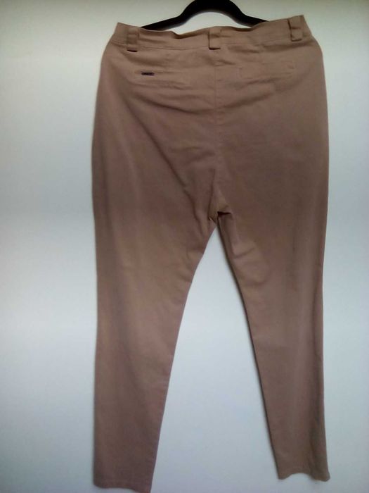 Брюки жіночі.  НОВІ р.44 європ