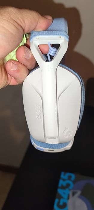 Fones gaming Logitech g435