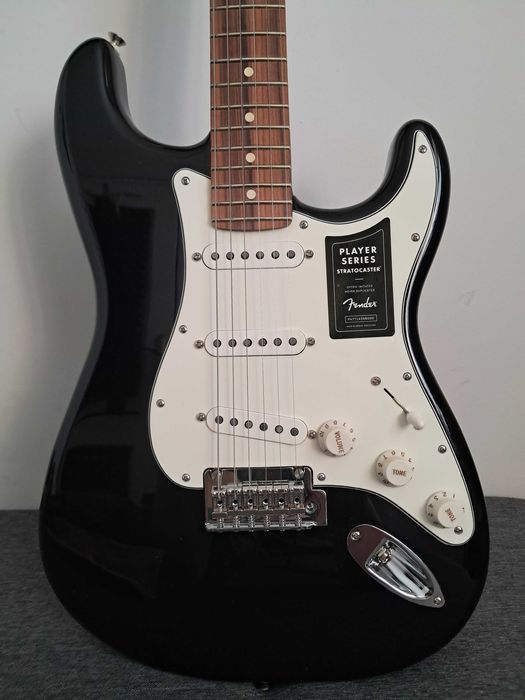 Nowa gitara elektryczna Fender Player Stratocaster Pao Ferro Black