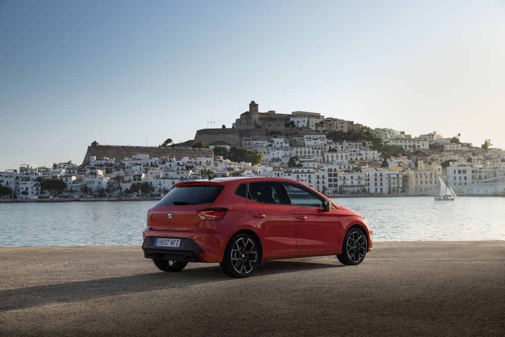 SEAT Ibiza ver-1-0-tsi-reference foto 5