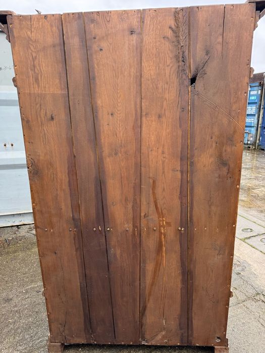 Drewniana szafa - antyk (ponad 120 lat)