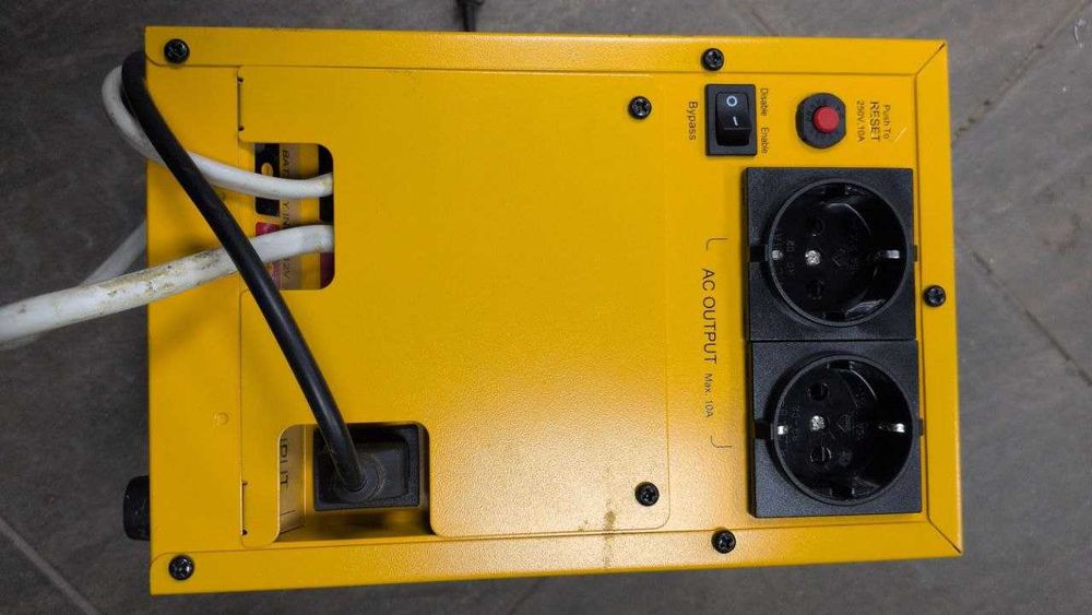 ДБЖ CyberPower CPS1000E 1000 VA