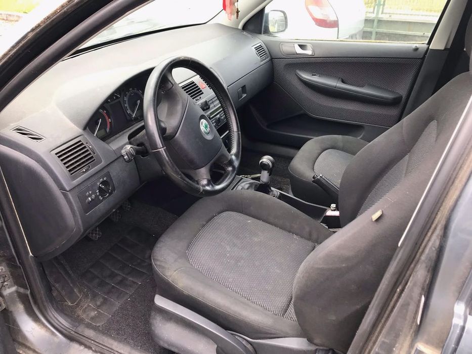 Skoda Fabia Break 1.2cc 2006 - Para Peças