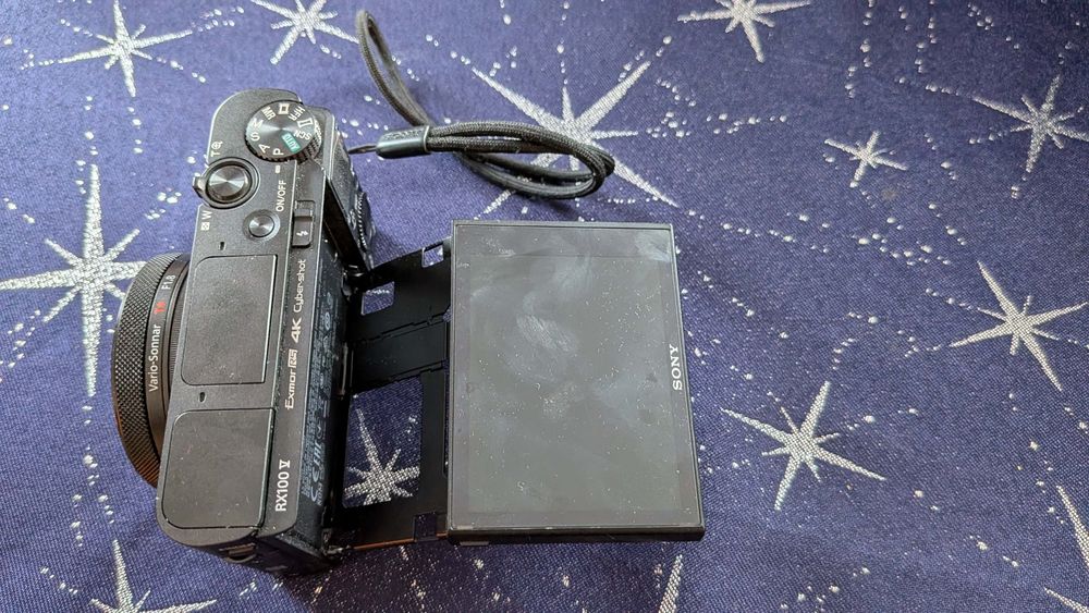 Aparat Sony RX 100 V super stan