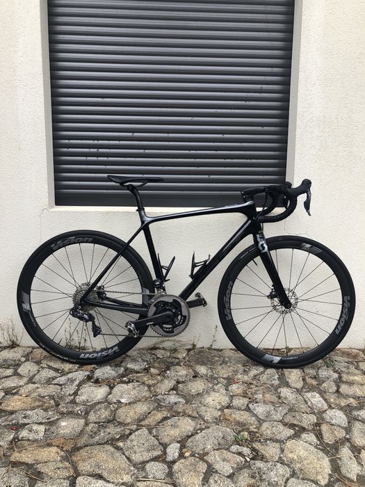 Bicicleta de estrada Scott adictt full carbono